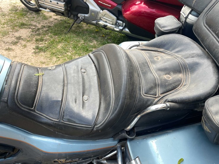 #5573-•-1987-yamaha-venture-motorcycle-image-16