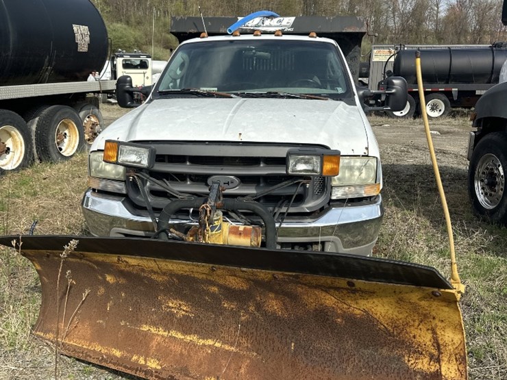 2004-ford-f350-image-2