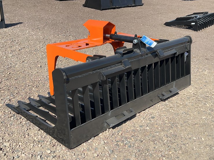 skeleton-grapple-bucket-image-4