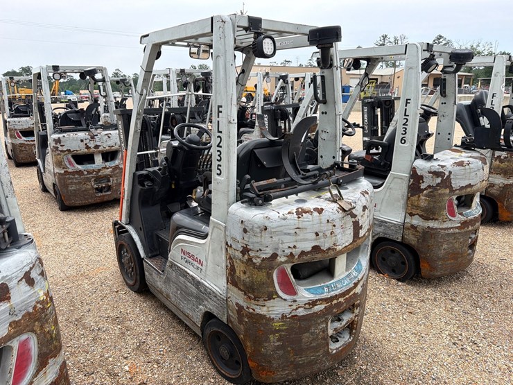 #16273-•-2015-nissan-cf50-forklift-image-5