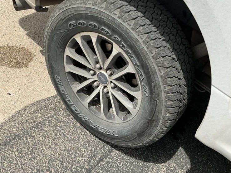 2019-ford-f150-image-9
