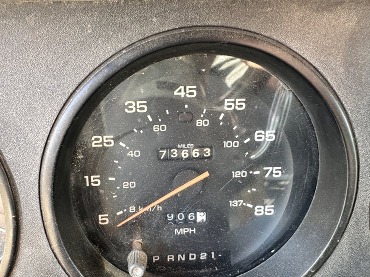 1989-dodge-150-image-49