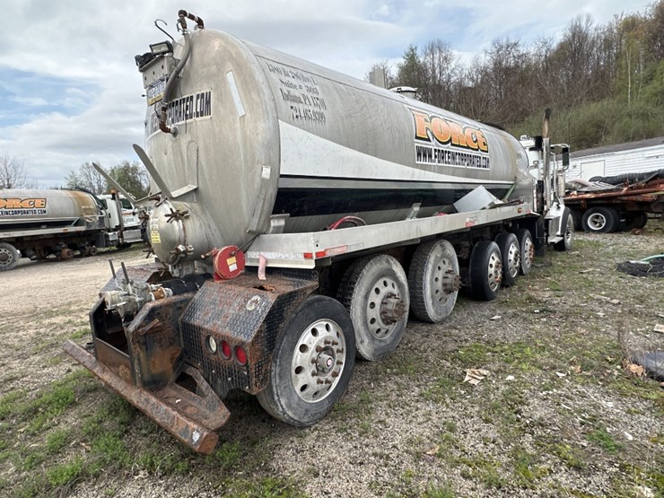 2014-international-paystar-5900i-image-4