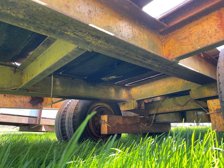 #5576-•-gooseneck-tilt-bed-trailer-image-33