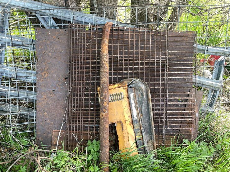 #5615-•-misc.-scrap-metal-image-10