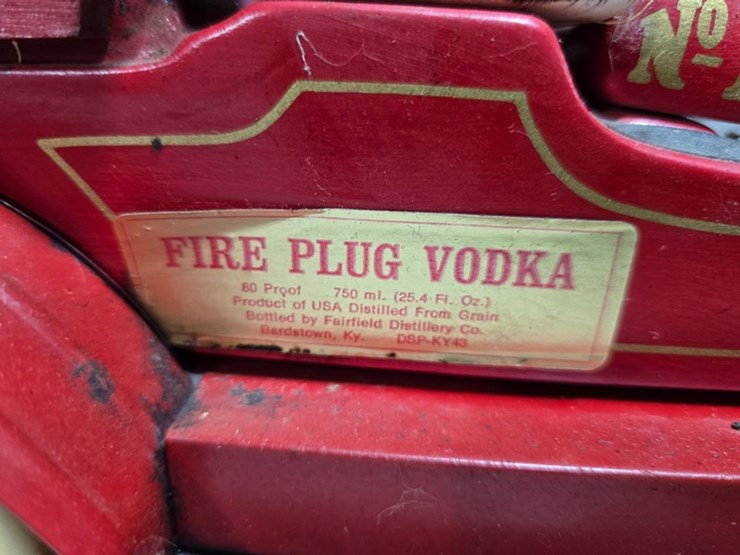 #78-•-mccormick-fire-truck-decanter-image-13