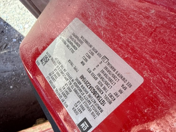 2010-gmc-3500-image-6