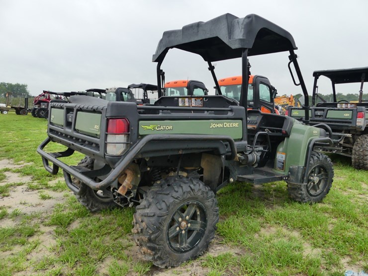 2013-john-deere-825i-image-3