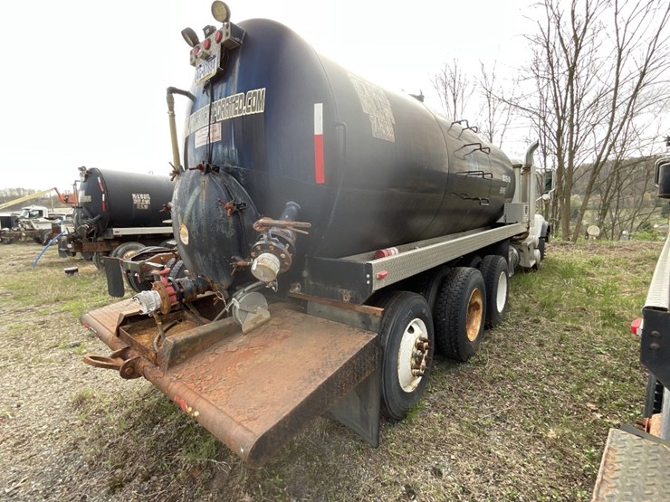 2006-mack-cv713-image-4