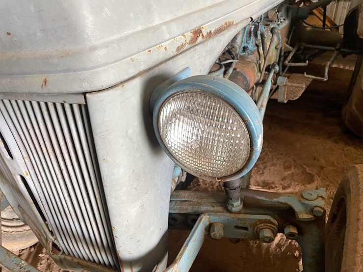 ford-tractor-image-12