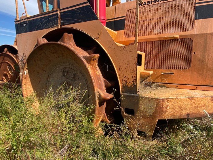 #3-•-390-rex-trash-compactor-image-16