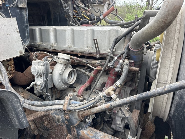 2007-mack-granite-image-8
