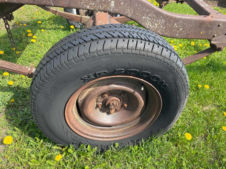 #5596-•-vintage-2-axle-car-frame-image-17