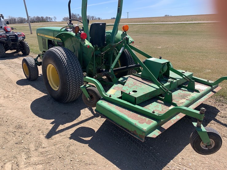 john-deere-850-image-7