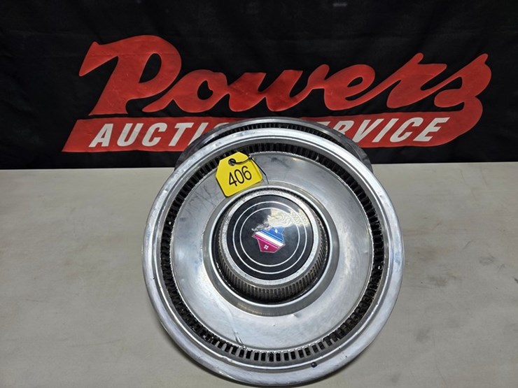 #406-•-mercury-sedan-hub-caps-image-1