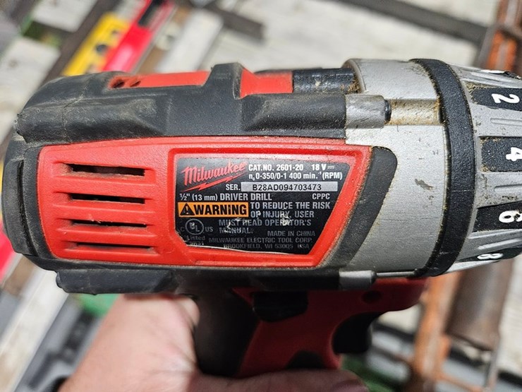 #78-•-milwaukee-m18-drill-and-batteries-image-3