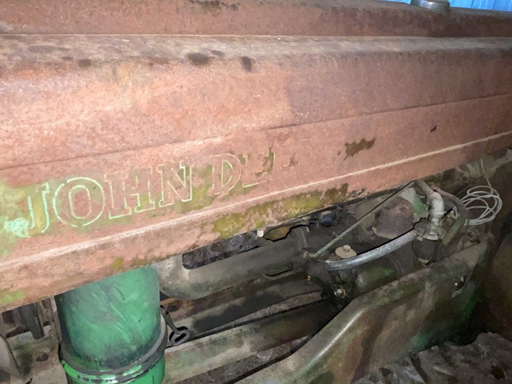 john-deere-b-image-12