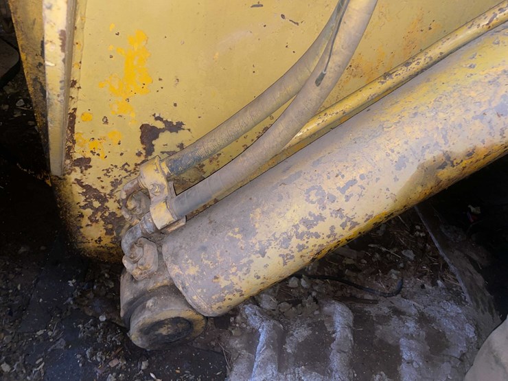 #5557-•-hough-120-payloader-image-48
