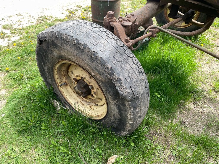 john-deere-720-image-25