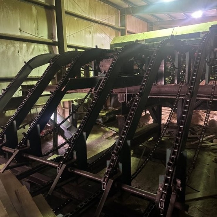 USNR 6 Strand Decline Deck, No Drive, Common Shaft Sells with Lot 85 Trimmer