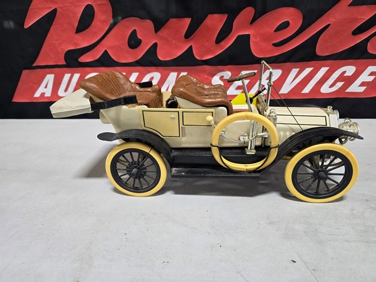 #88-•-mccormick-1910-oldsmobile-decanter-image-10
