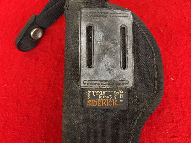 harrington-&-richardson-.22-short-blank-revolver-image-22