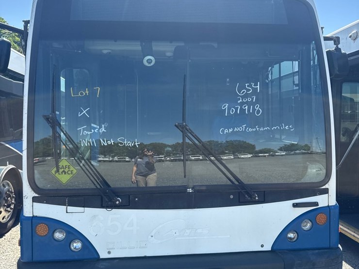 2007-gillig-low-floor-image-30