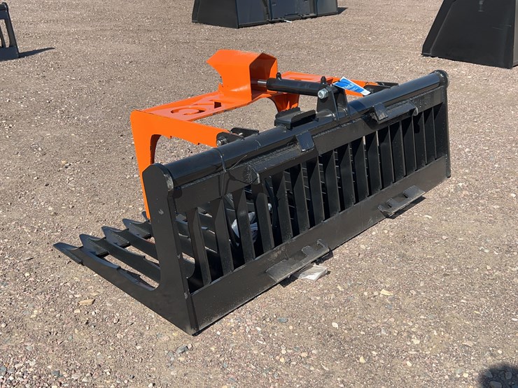 skeleton-grapple-bucket-image-4