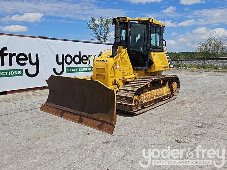 2023-komatsu-d51ex-24-image-2