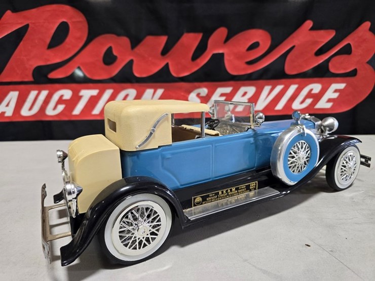 #82-•-mccormick-duesenberg-model-j-decanter-image-6