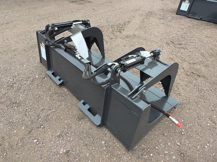 unused-2026-wolverine-gb-11-72w-skid-steer-grapple-bucket-image-3