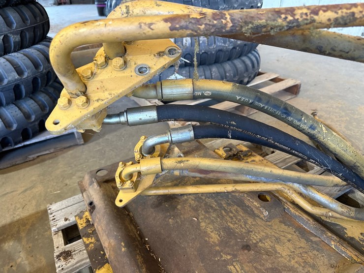 caterpillar-973-image-3
