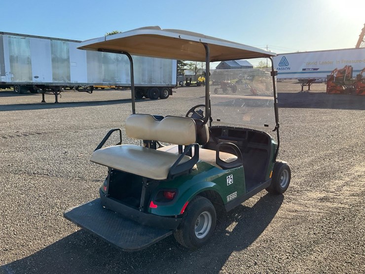 #2352-•-ezgo-shuttle-2+2-txt-4-passenger-golf-cart*-image-5