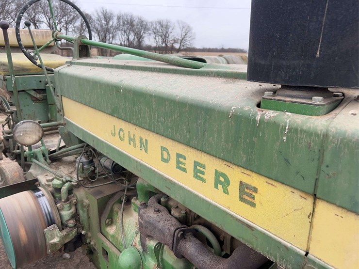 john-deere-620-image-11