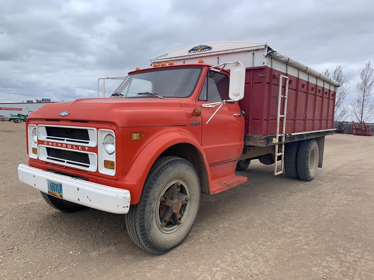 1971-chevrolet-c50-image-1