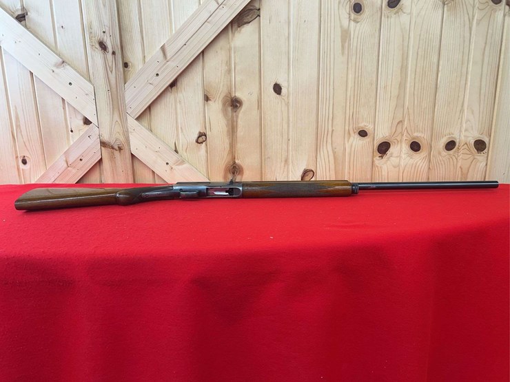 browning-auto-5-semi-automatic-shotgun-12-gauge-image-6