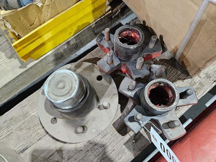 #46-•-3-wheel-hubs-image-1