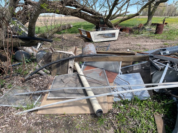 #5599-•-misc.-scrap-metal-&-more-image-21