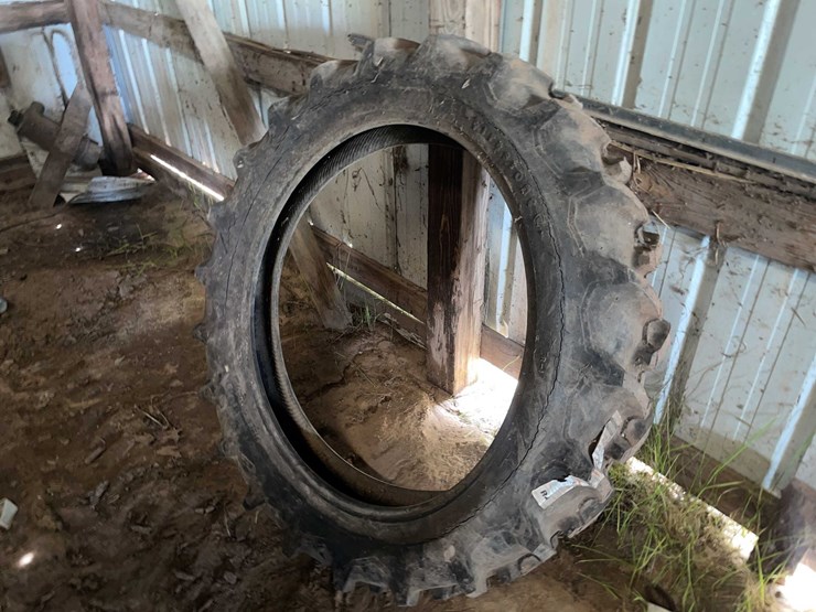 john-deere-b-image-60