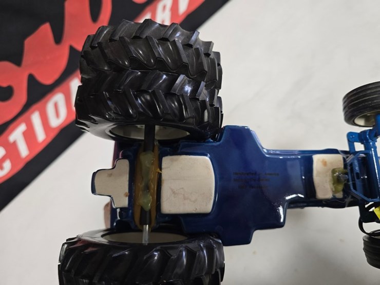 ford-9700-image-11