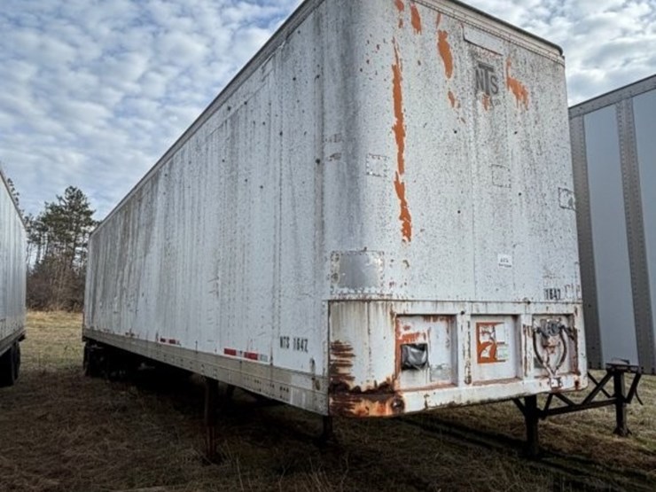 fruehauf-trailer-image-2