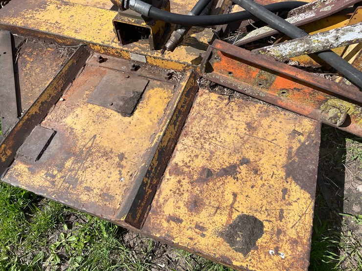 #5606-•-5'-brush-cutter-image-2