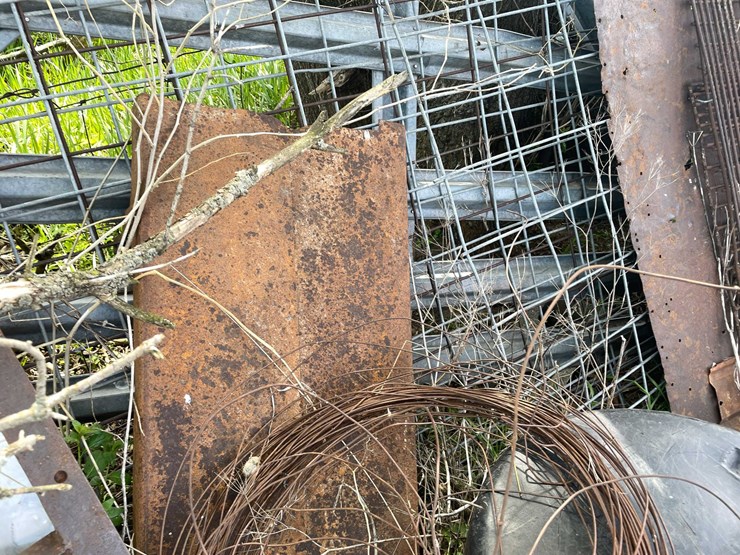 #5615-•-misc.-scrap-metal-image-9