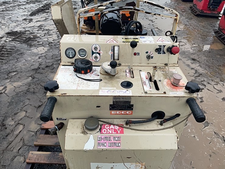 edco-24in.-concrete-road-saw-support-equipment-sn:90810111-image-5