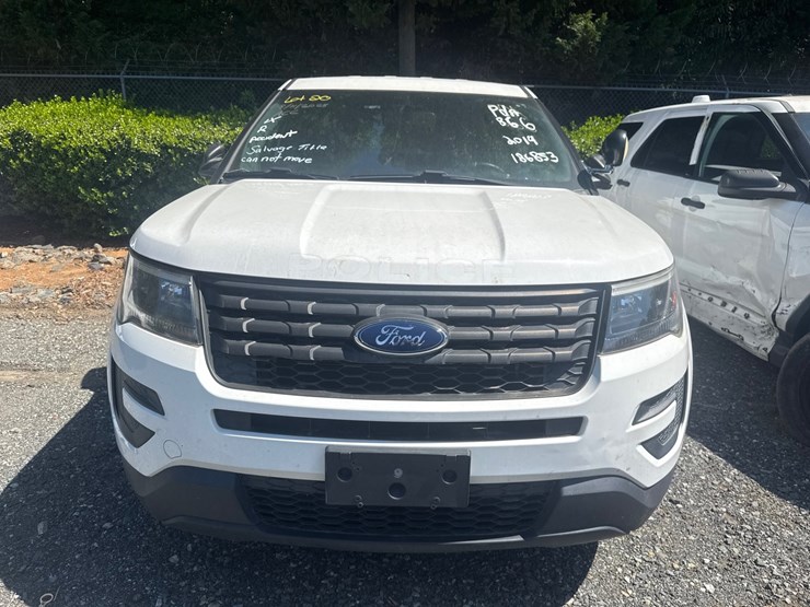 2019-ford-explorer-image-3
