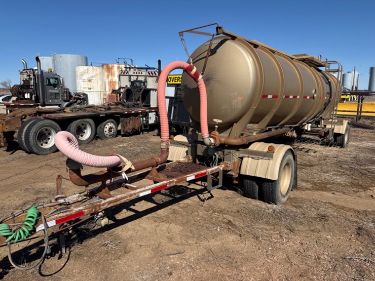 2012-brenner-tank-pup-trailer-image-1