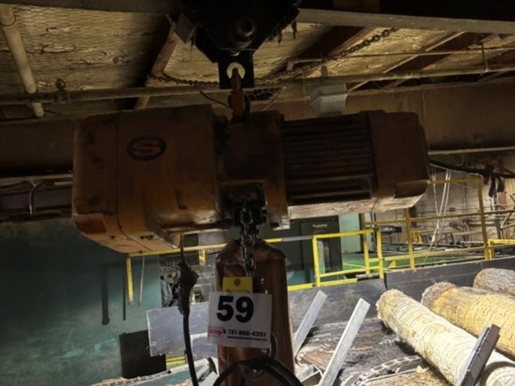 harrington-1-ton-electric-chain-hoist-with-trolley-image-2