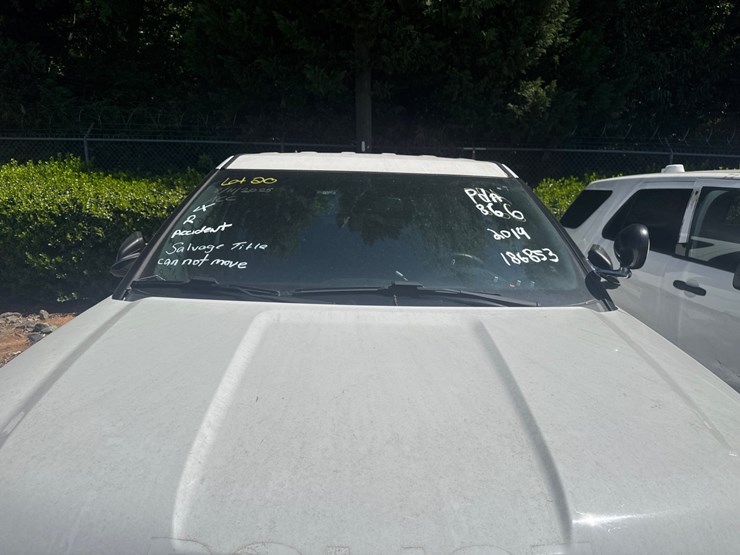 2019-ford-explorer-image-5
