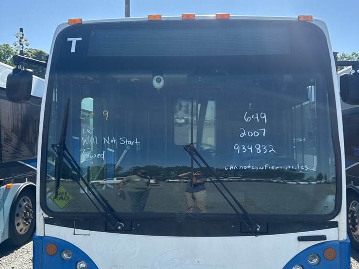 2007-gillig-low-floor-image-4