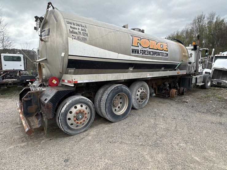 2014-international-paystar-5900i-image-4